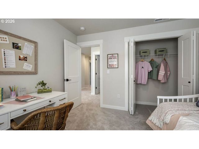 2221 VENETA Ave S, Salem, OR 97306