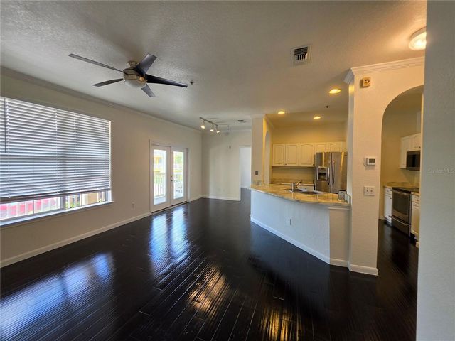 860 N ORANGE AVENUE 213, Orlando, FL 32801