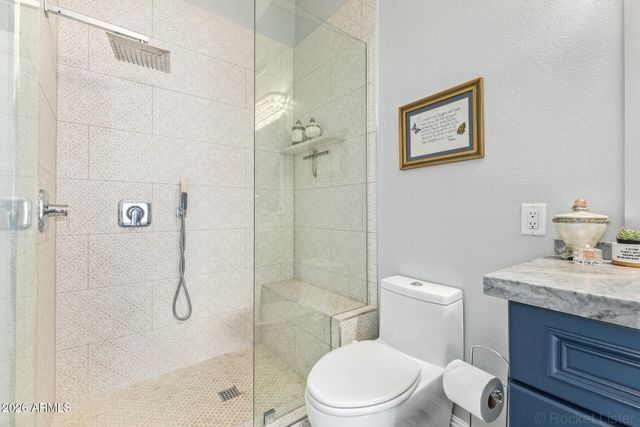 2711 W HIGHLAND Street, Chandler, AZ 85224