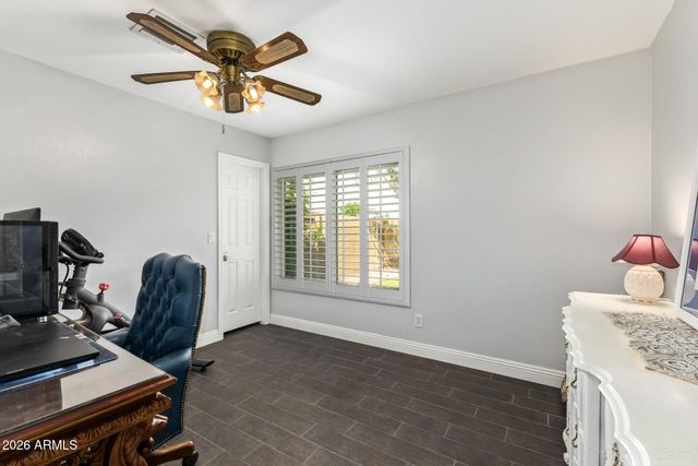 2711 W HIGHLAND Street, Chandler, AZ 85224