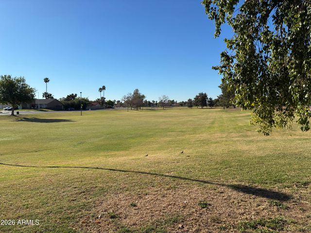 2711 W HIGHLAND Street, Chandler, AZ 85224