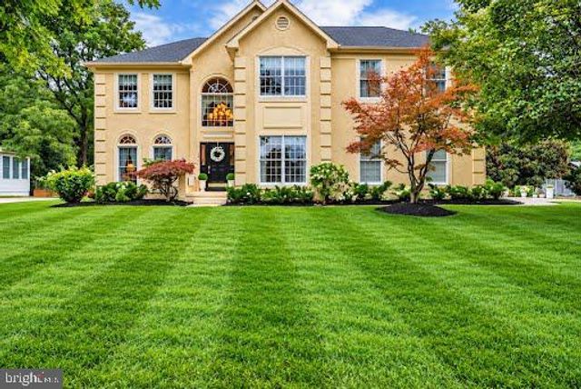14 CLEARBROOK LN, Sewell, NJ 08080