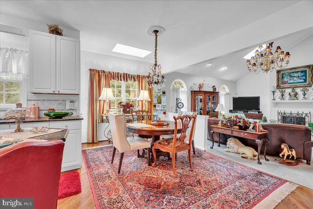 14 CLEARBROOK LN, Sewell, NJ 08080