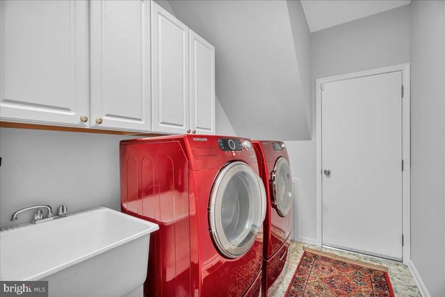 14 CLEARBROOK LN, Sewell, NJ 08080