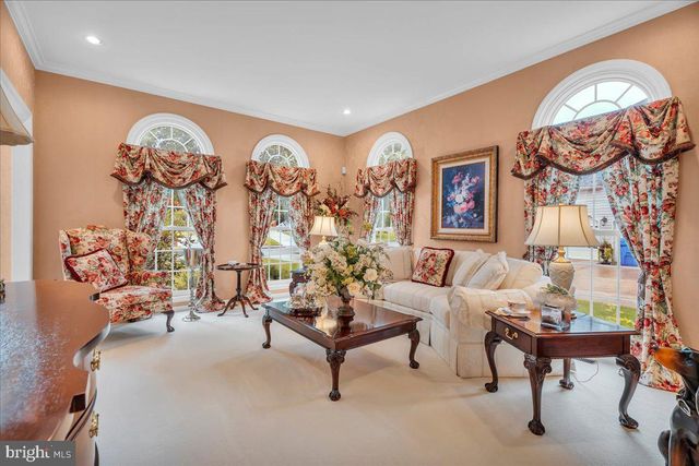 14 CLEARBROOK LN, Sewell, NJ 08080