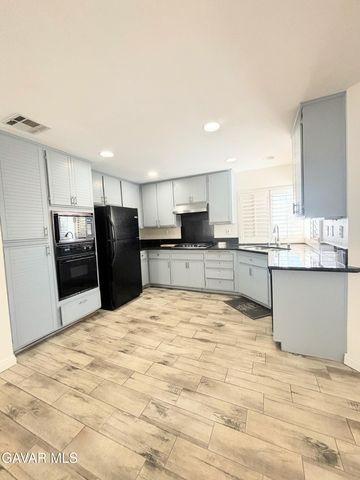 2658 W Paxton Avenue, Palmdale, CA 93551