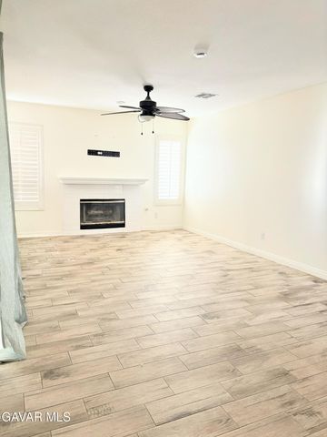 2658 W Paxton Avenue, Palmdale, CA 93551