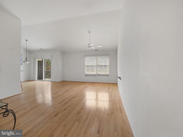 211 GOLDEN EYE CT, Chester, MD 21619