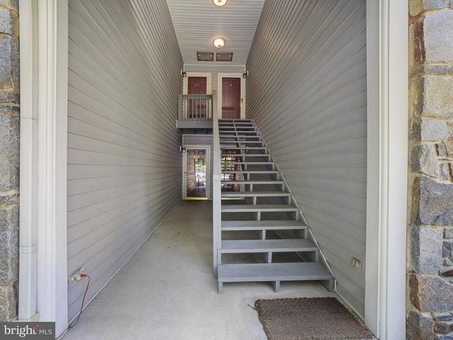 211 GOLDEN EYE CT, Chester, MD 21619
