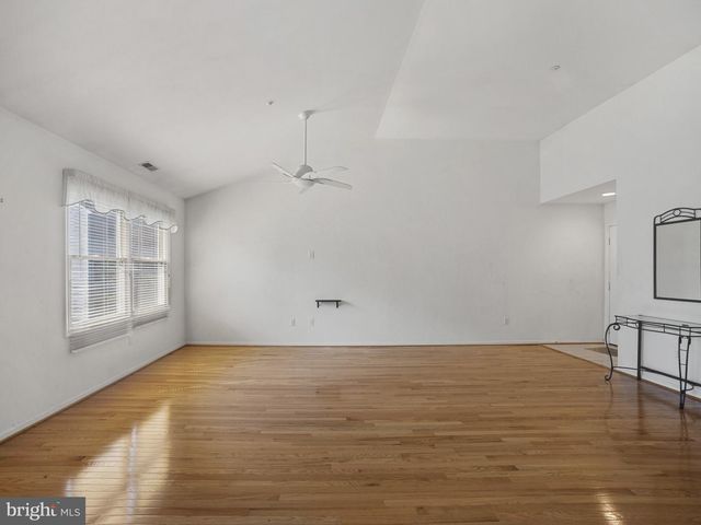 211 GOLDEN EYE CT, Chester, MD 21619