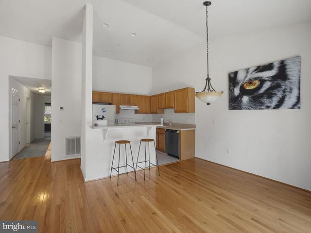 211 GOLDEN EYE CT, Chester, MD 21619