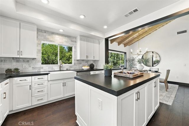 1205 Via Landeta, Palos Verdes Estates, CA 90274
