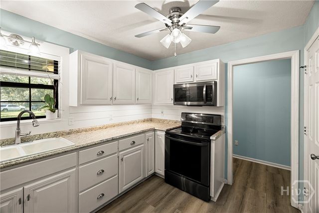 120 Pinetree Road, Midway, GA 31320