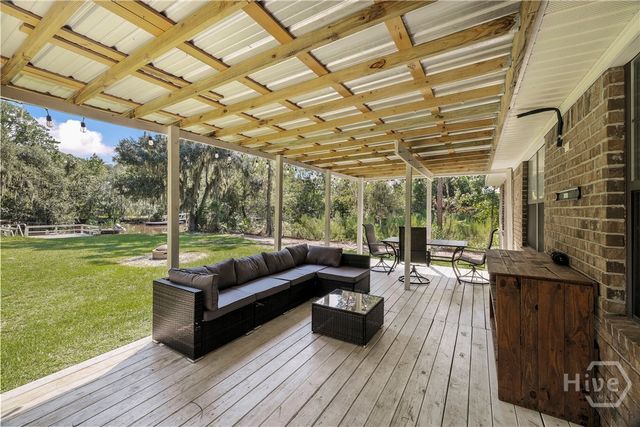 120 Pinetree Road, Midway, GA 31320