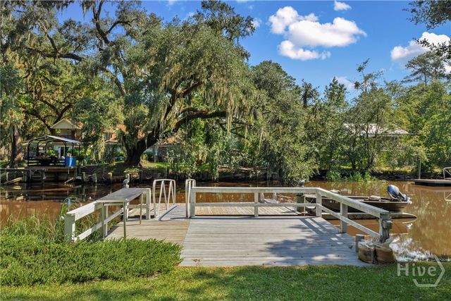 120 Pinetree Road, Midway, GA 31320