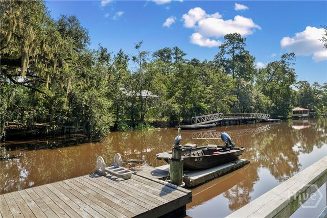 120 Pinetree Road, Midway, GA 31320