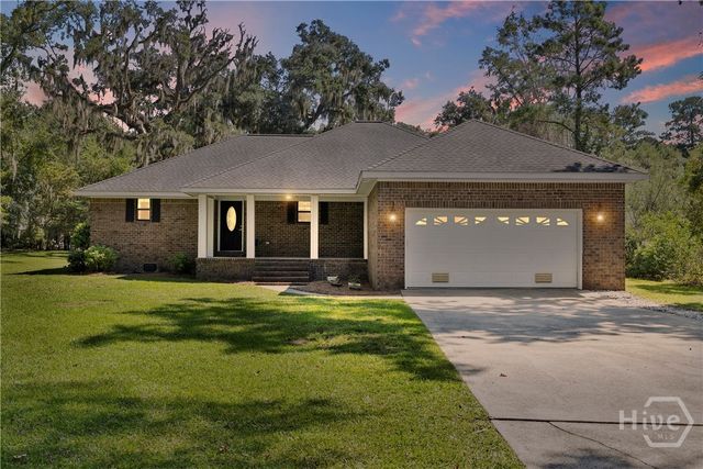 120 Pinetree Road, Midway, GA 31320