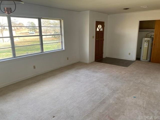 514 W Pennington St Highway, Ola, AR 72853