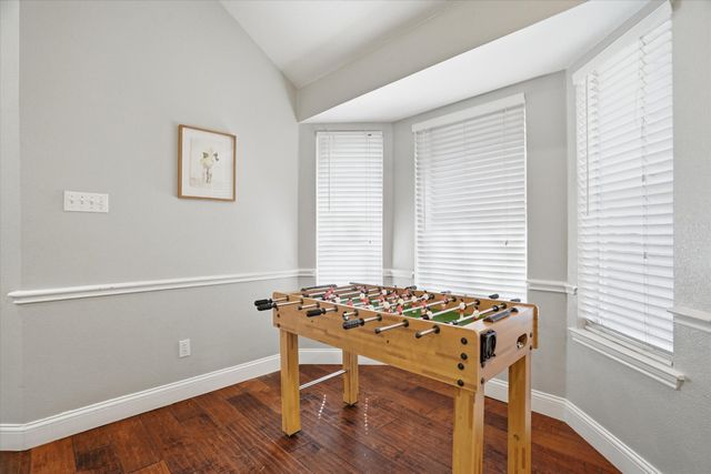 7021 Cook Circle, North Richland Hills, TX 76182