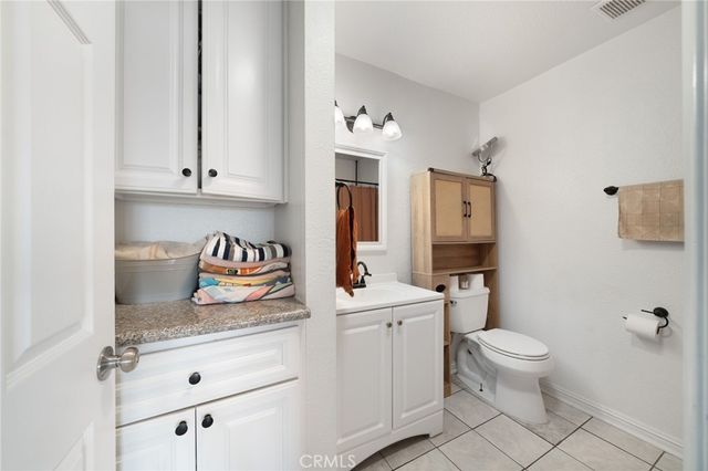 450 E 4th Street 344, Santa Ana, CA 92701