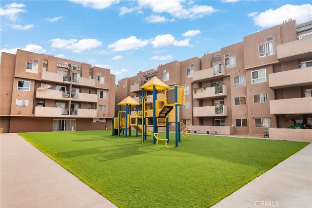 450 E 4th Street 344, Santa Ana, CA 92701