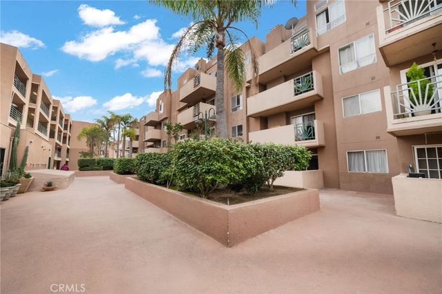 450 E 4th Street 344, Santa Ana, CA 92701