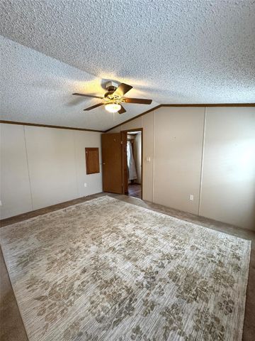 300 HOLLY PARK Drive, Erie, PA 16509