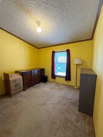 300 HOLLY PARK Drive, Erie, PA 16509