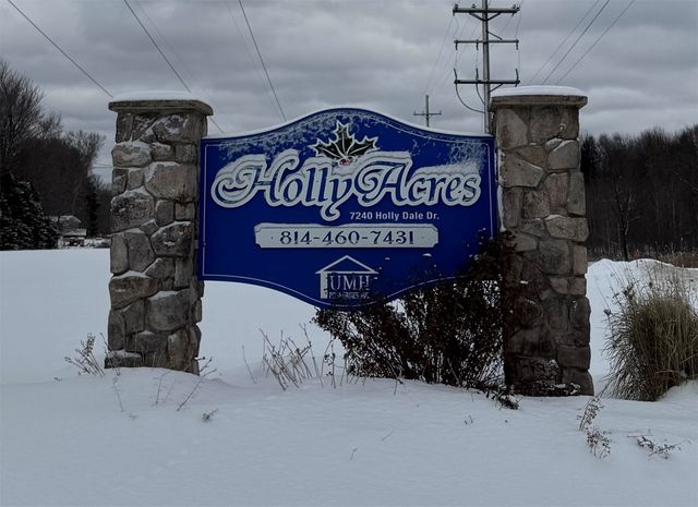 300 HOLLY PARK Drive, Erie, PA 16509