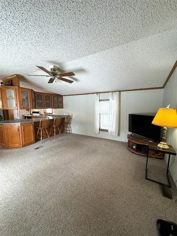 300 HOLLY PARK Drive, Erie, PA 16509