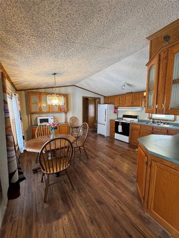 300 HOLLY PARK Drive, Erie, PA 16509