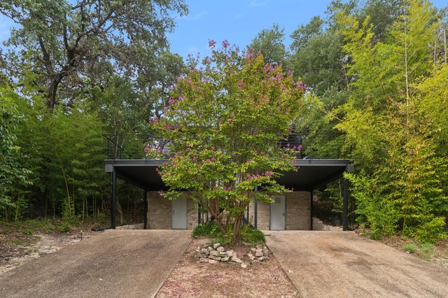 1501 Rockdale CIR A, Austin, TX 78704