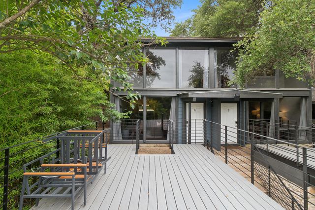 1501 Rockdale CIR A, Austin, TX 78704