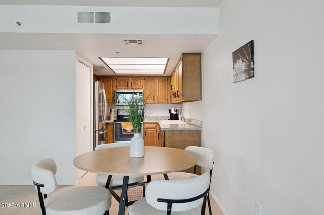 7950 E CAMELBACK Road 107, Scottsdale, AZ 85251