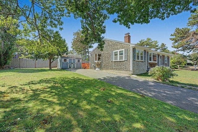 43 Dartmouth Road, Dennis, MA 02670