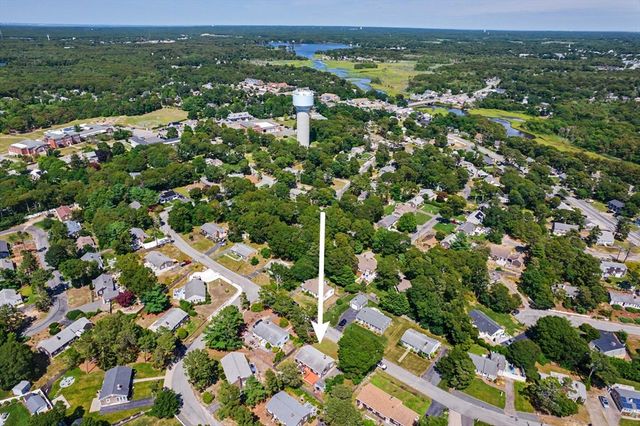 43 Dartmouth Road, Dennis, MA 02670