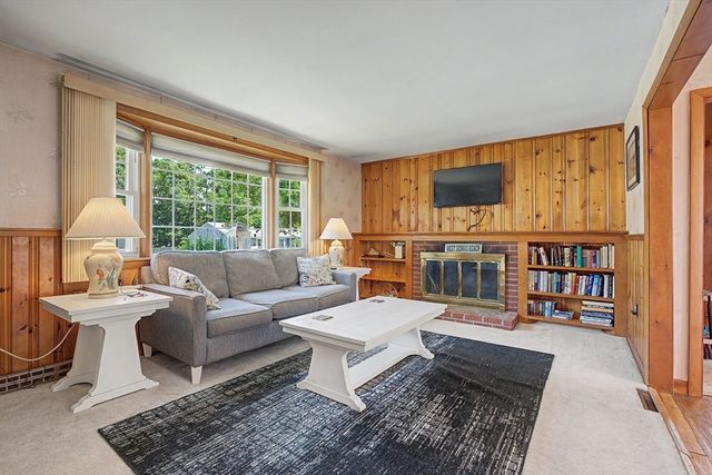 43 Dartmouth Road, Dennis, MA 02670