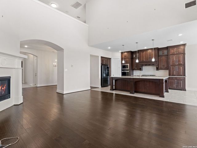 4008 Canaleta, San Antonio, TX 78261