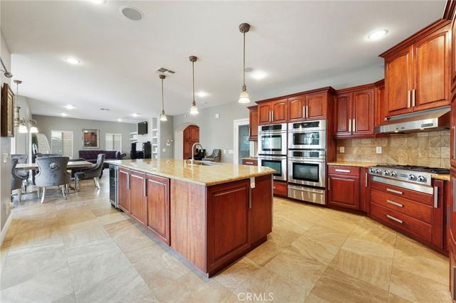322 E 19th, Upland, CA 91784