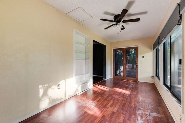 7425 US 287 Highway, Arlington, TX 76001