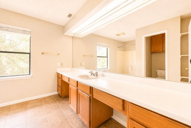7425 US 287 Highway, Arlington, TX 76001