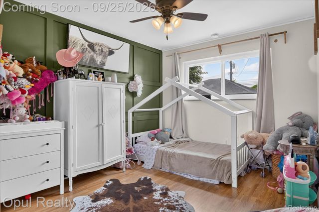 9031 Laurel Street, Livonia, MI 48150