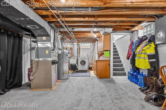 9031 Laurel Street, Livonia, MI 48150