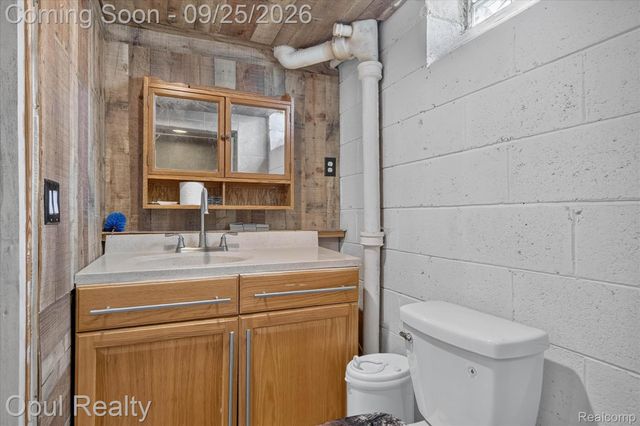 9031 Laurel Street, Livonia, MI 48150