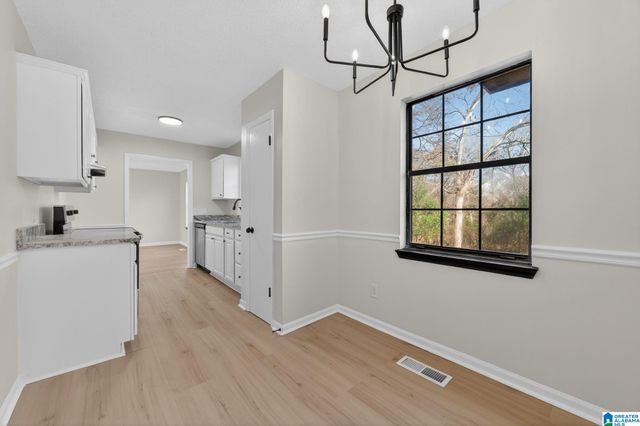 319 7TH STREET NW, Alabaster, AL 35007