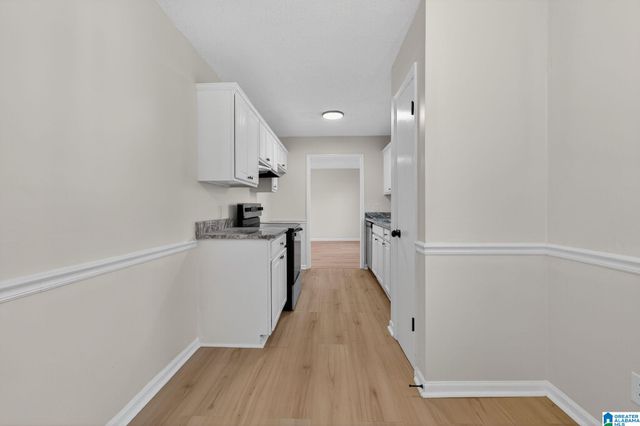 319 7TH STREET NW, Alabaster, AL 35007