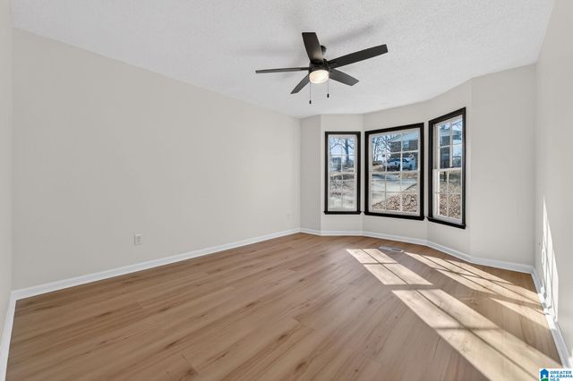 319 7TH STREET NW, Alabaster, AL 35007