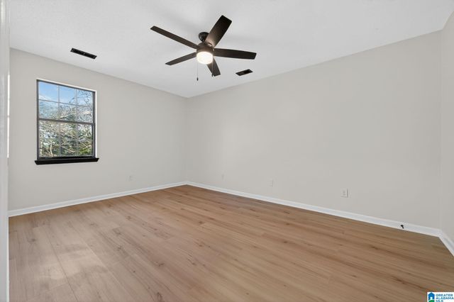 319 7TH STREET NW, Alabaster, AL 35007