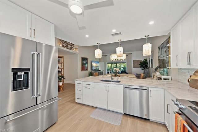 15371 River Vista DR # 801, North Fort Myers, FL 33917