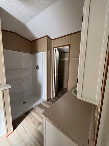 9855 Deer Ridge, Bryan, TX 77808